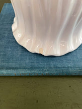 Load image into Gallery viewer, White Pleats and Bow Cachepot
